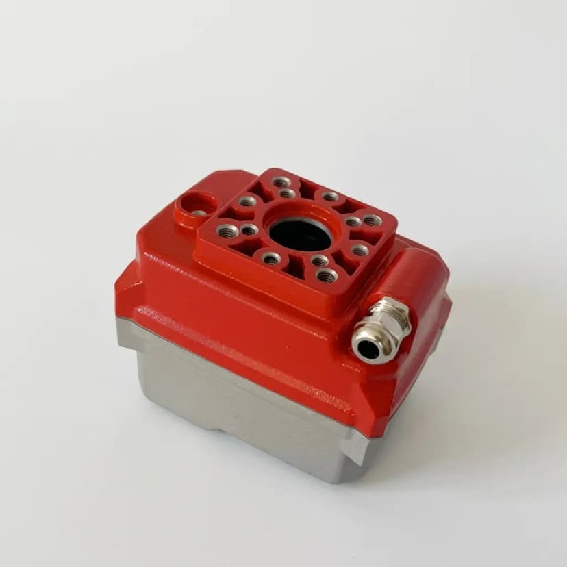 Multi-port actuator housing with threaded interfaces